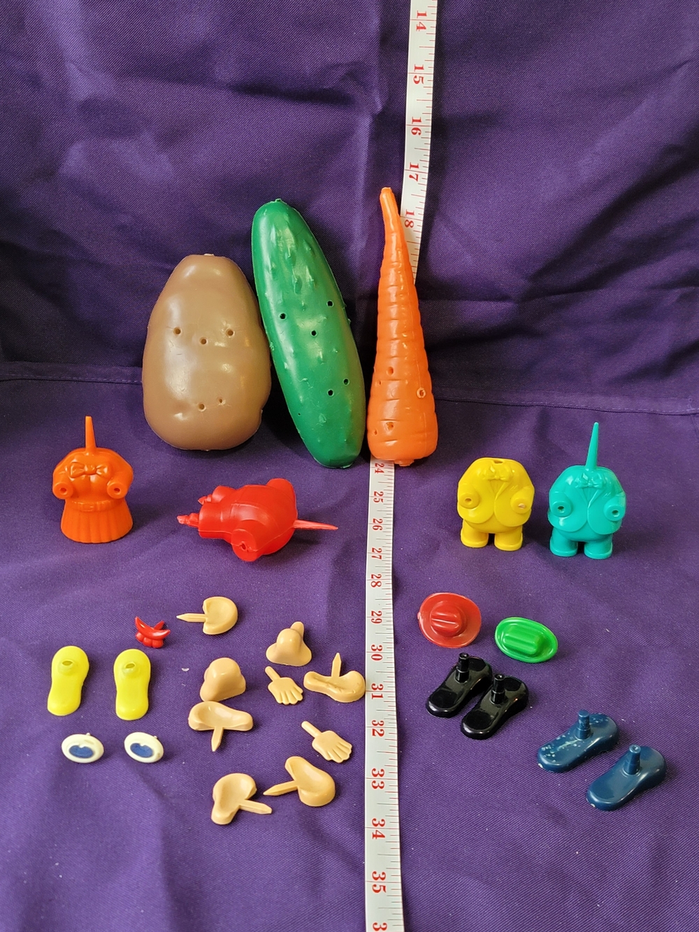 1950s Mr Potato Head Cooky Cucumber And Katie Carrot And Parts Lot
